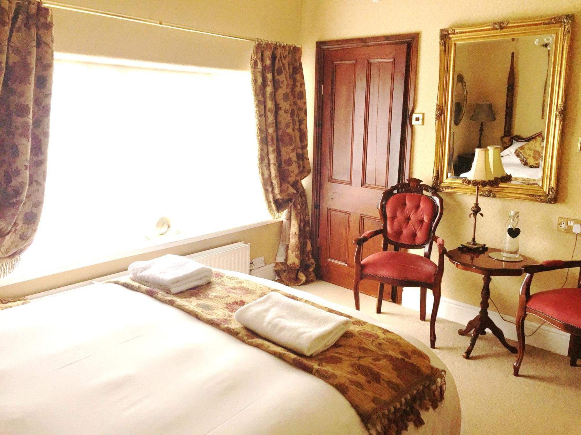Glyn Isa Country House B&B And Self Catering Apartments Conwy Εξωτερικό φωτογραφία
